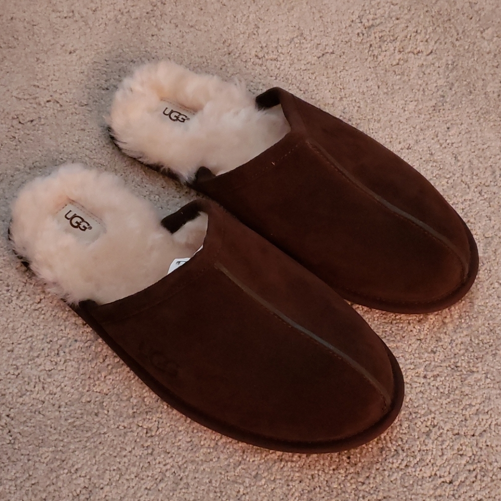 NWT mens UGG slippers